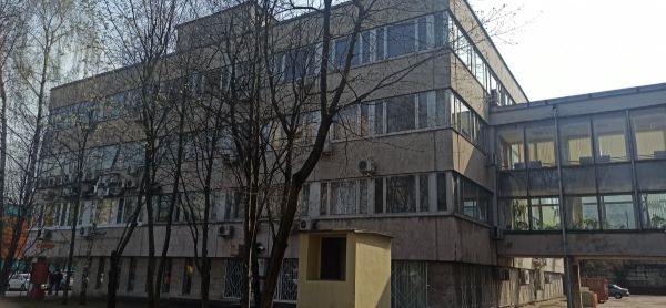 Административное здание на ул. Обручева, 34/63с2