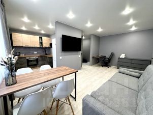 1-комн. кв 43 м2, 1/4 эт