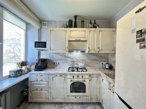 4-комн.кв., 72 м², этаж 4