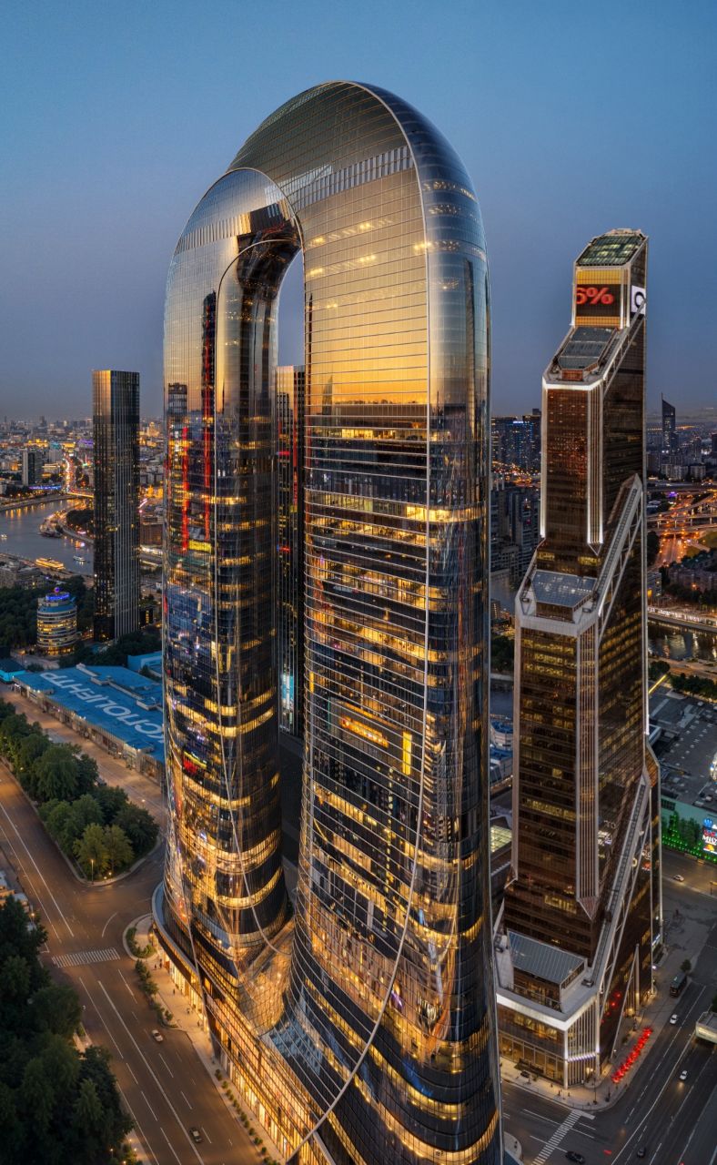 Бизнес Центр One. Москва-Сити.