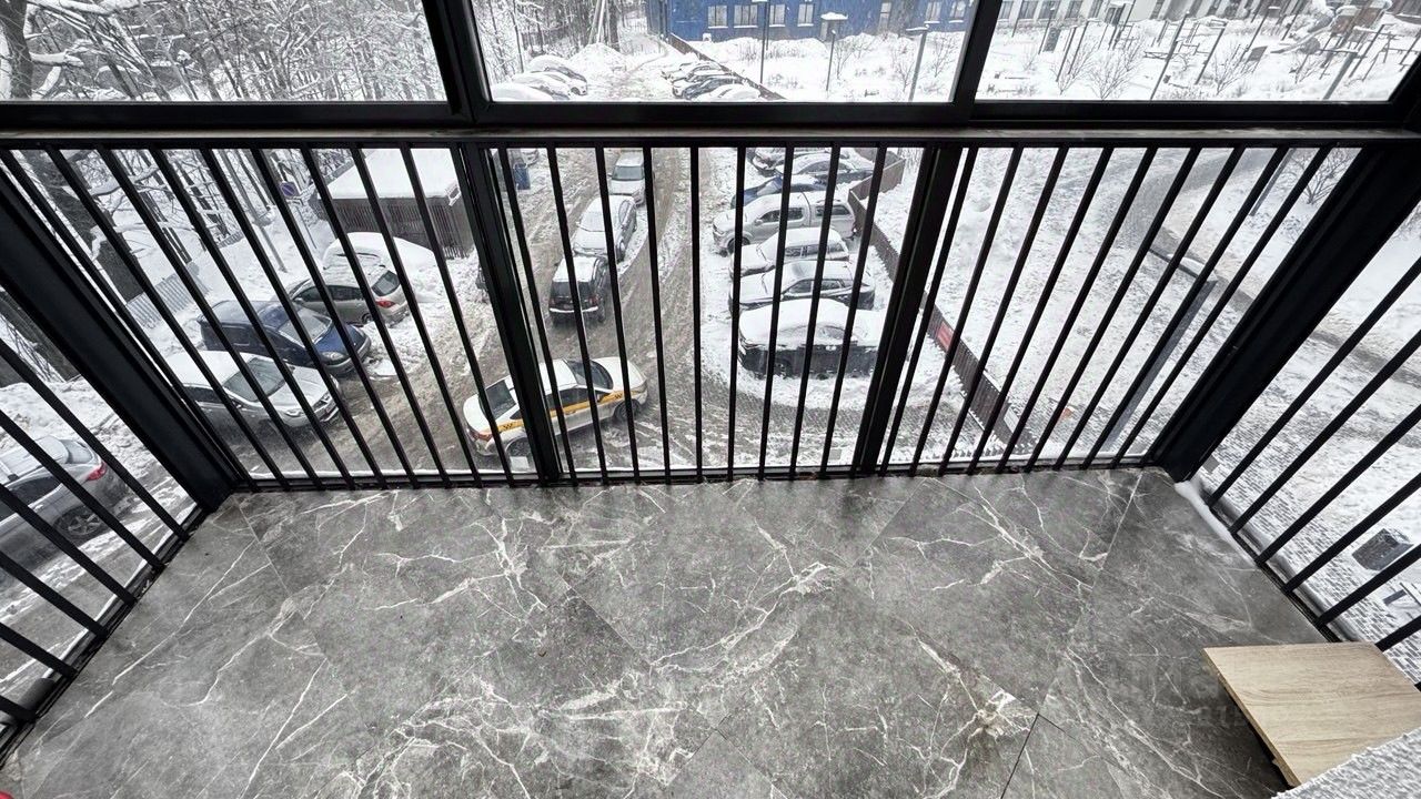 2комн с ремонтом! Метро рядом!, Москва