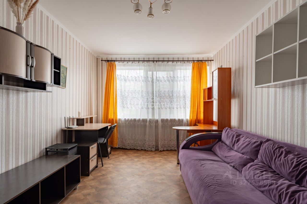 3-комн. кв., р-н Красносельский, Санкт-Петербург