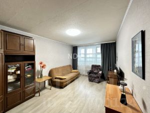 3-комн.кв., 75 м², этаж 13 3-комн.кв., 75 м², этаж 13