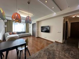2-комн.кв., 57 м², этаж 13 2-комн.кв., 57 м², этаж 13