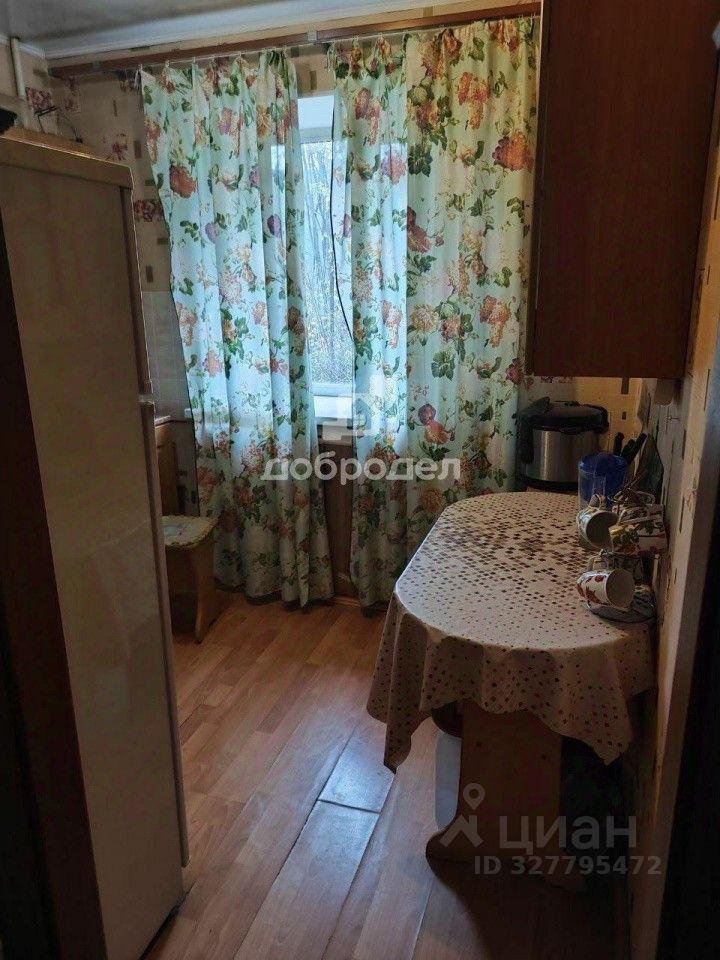 2-комн. кв., р-н Орджоникидзевский, Екатеринбург