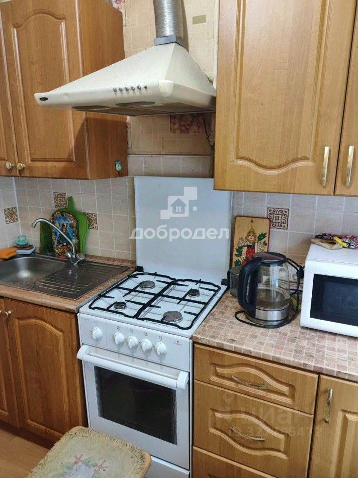 2-комн. кв., р-н Орджоникидзевский, Екатеринбург