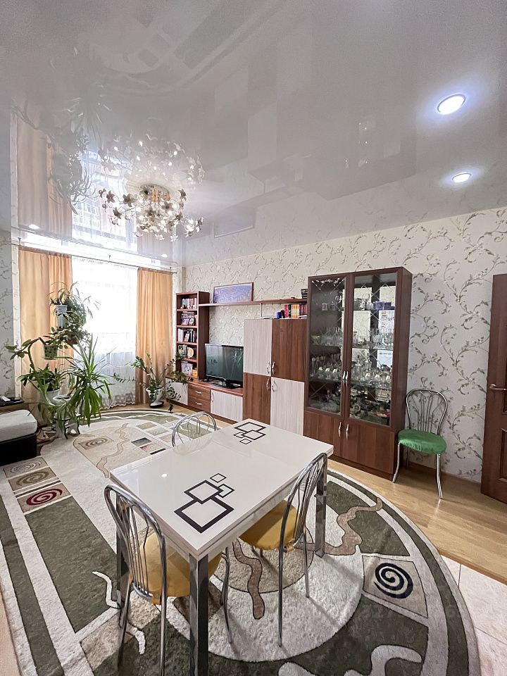 3-комн. кв., р-н Октябрьский, Новосибирск