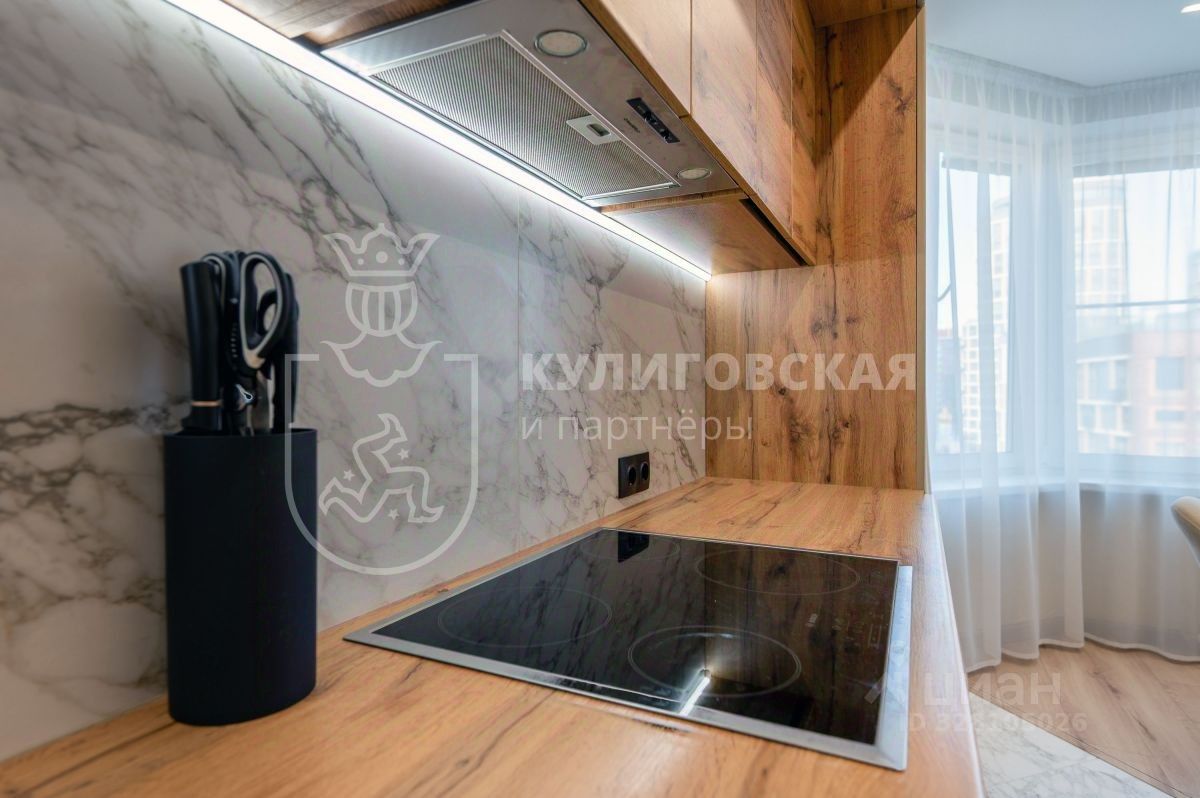 3-комн. кв., р-н Центр, Екатеринбург