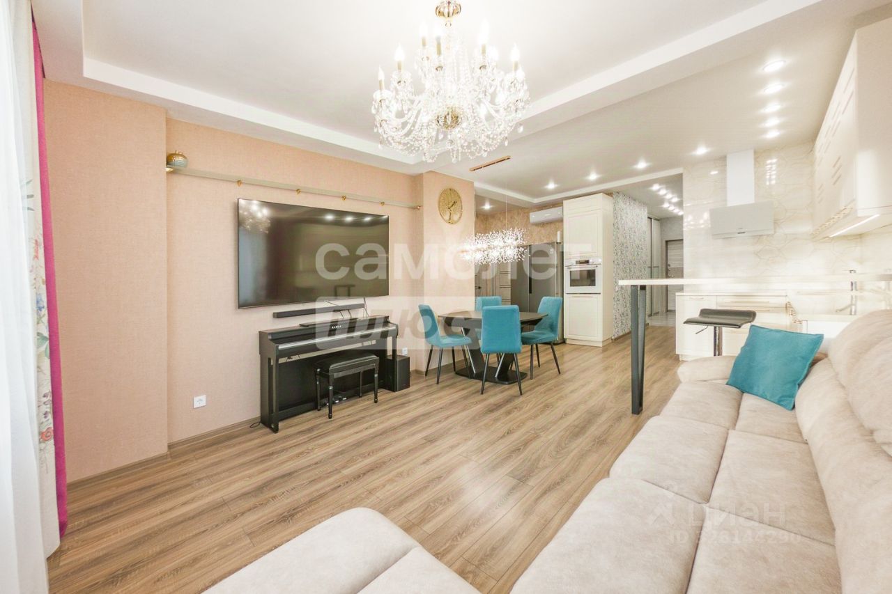3-комн. кв., р-н Центр, Екатеринбург