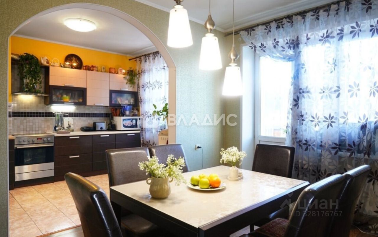 5-комн. квартира в Улан-Удэ