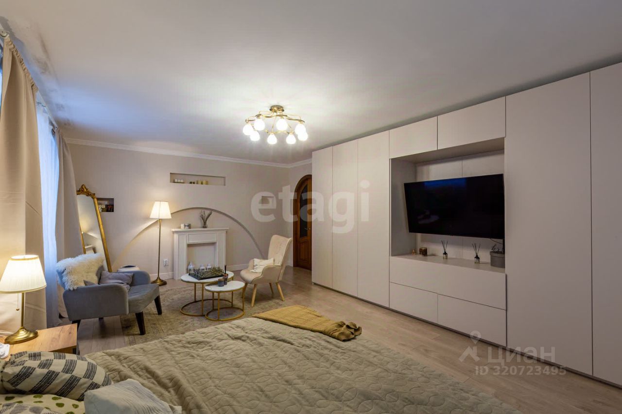 3-комн. кв., р-н Центр, Екатеринбург