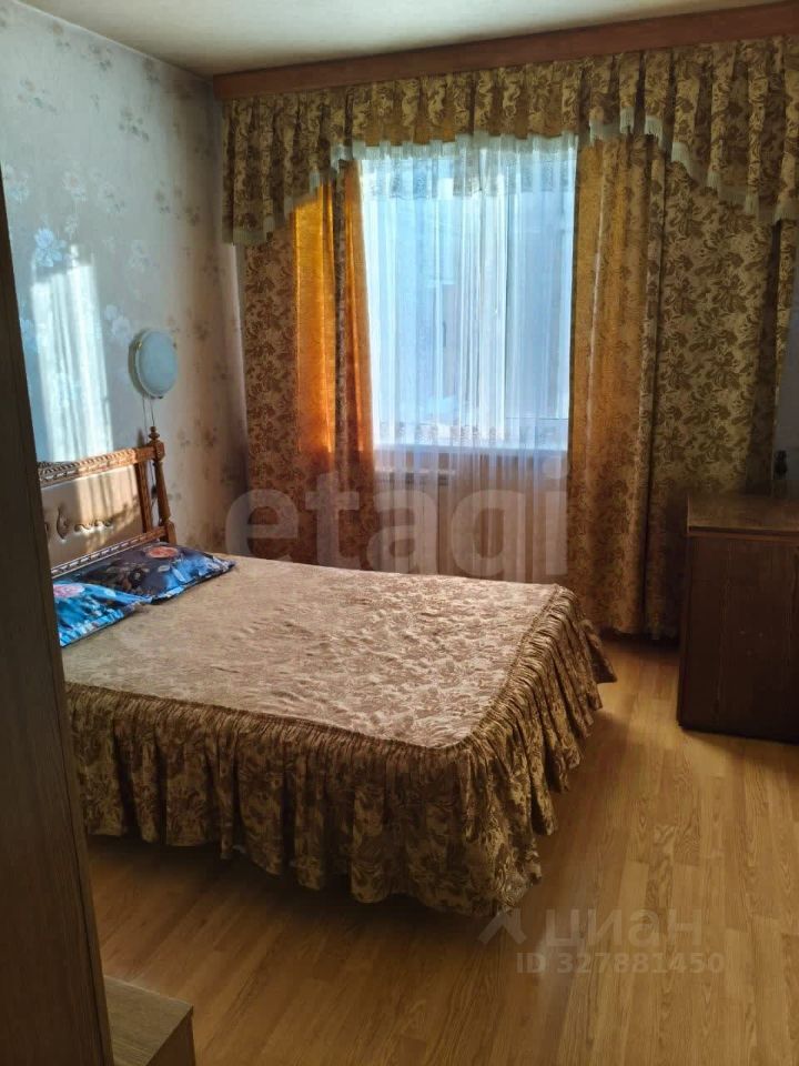 3-комн. кв., р-н Октябрьский, Екатеринбург