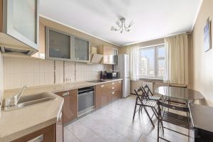 2-комн.кв., 57 м², этаж 12