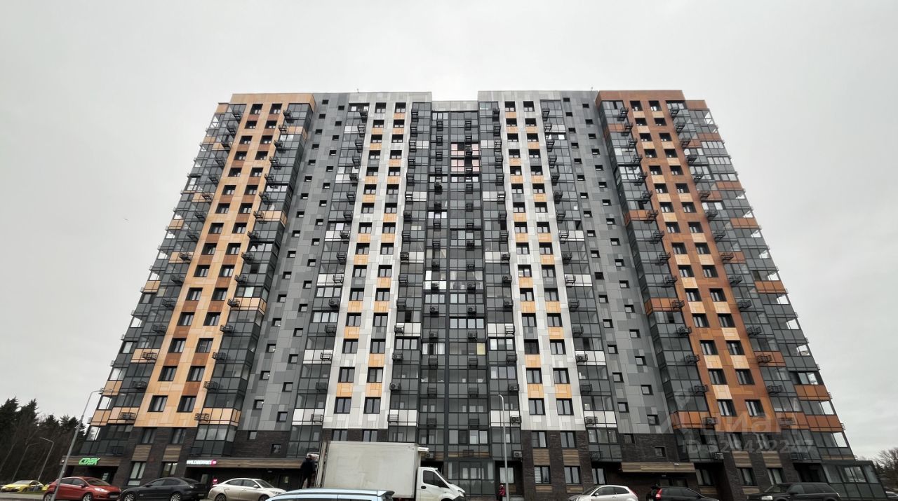 Новостройка