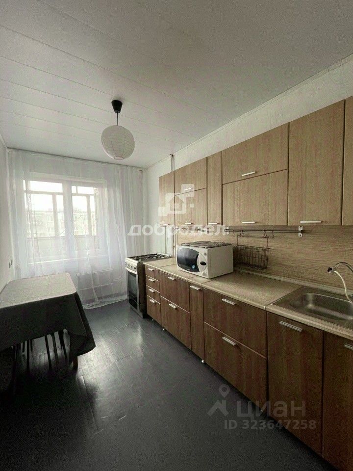 3-комн. кв., р-н Орджоникидзевский, Екатеринбург
