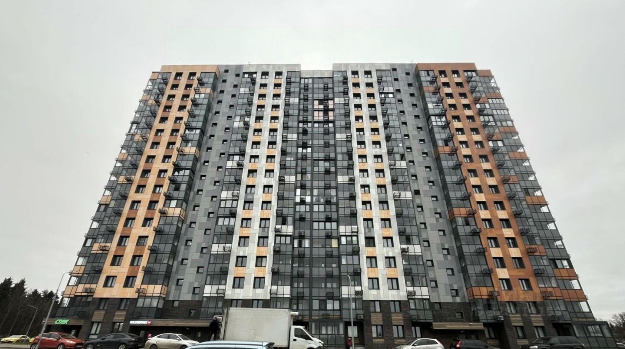 Новостройка