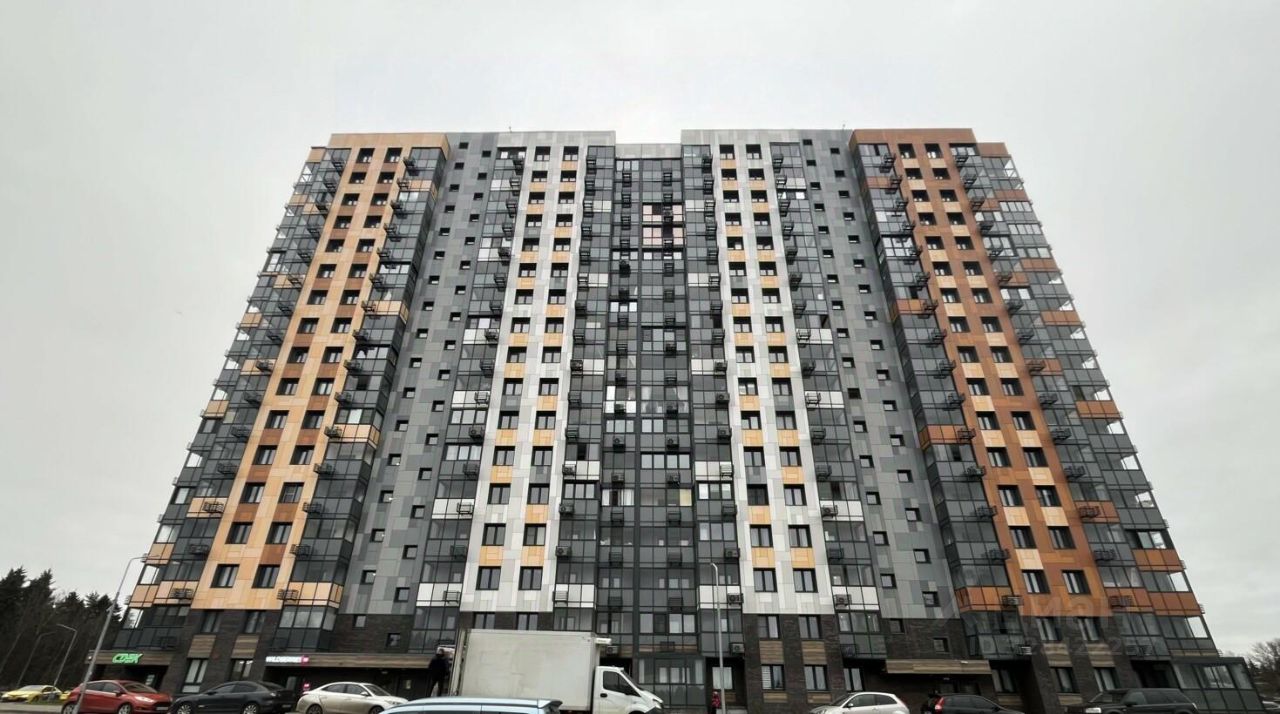 Новостройка