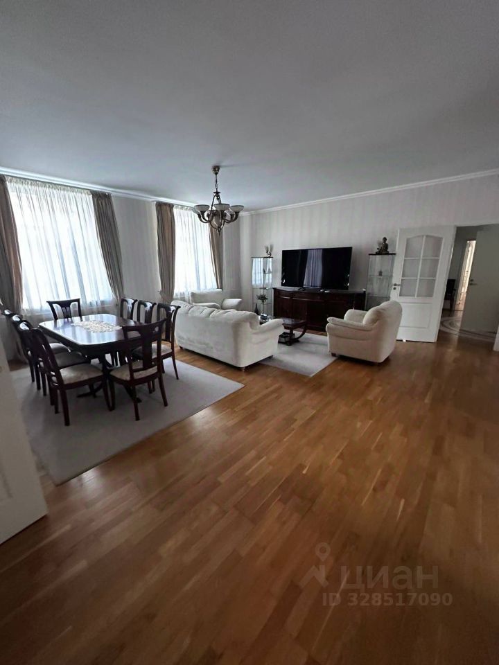 Квартира 198.7 м² в Санкт-Петербург — фото 3