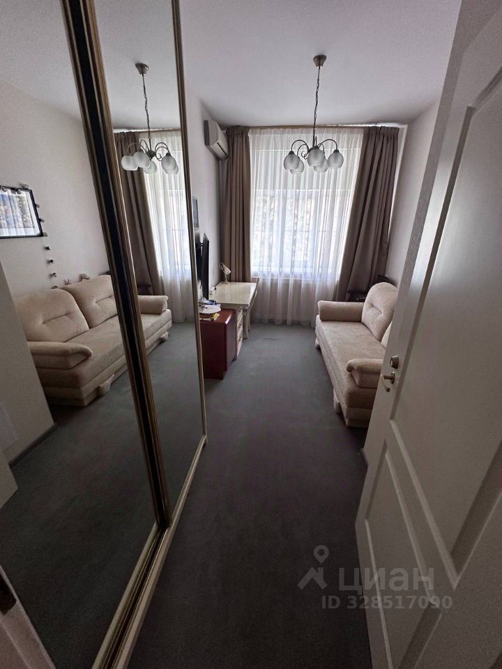 Квартира 198.7 м² в Санкт-Петербург — фото 5