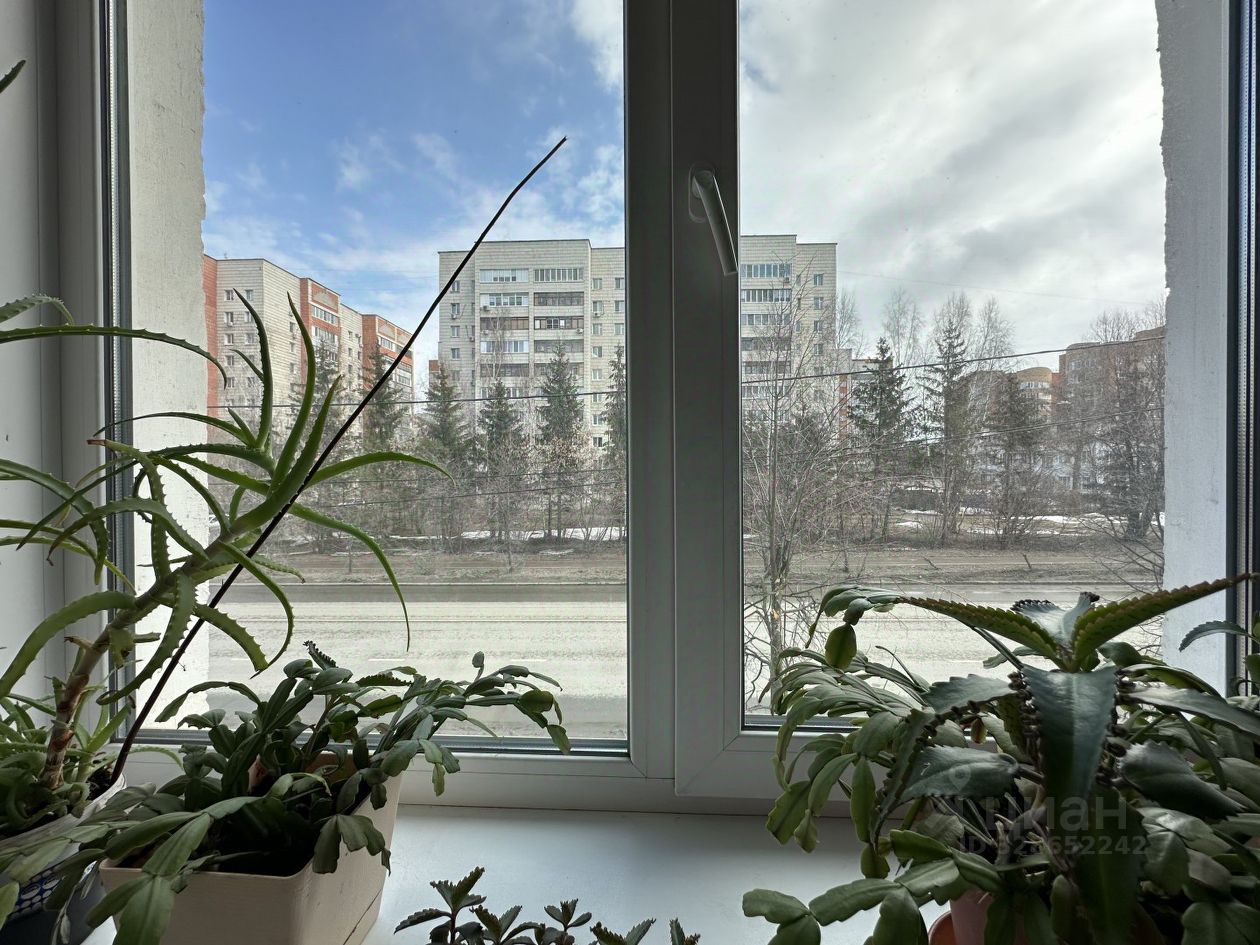 3-комн. кв., р-н Авиастроительный