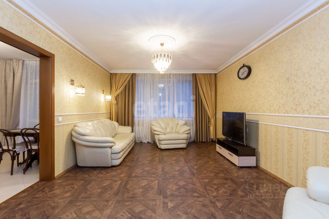 4-комн. кв., р-н Кировский, Екатеринбург