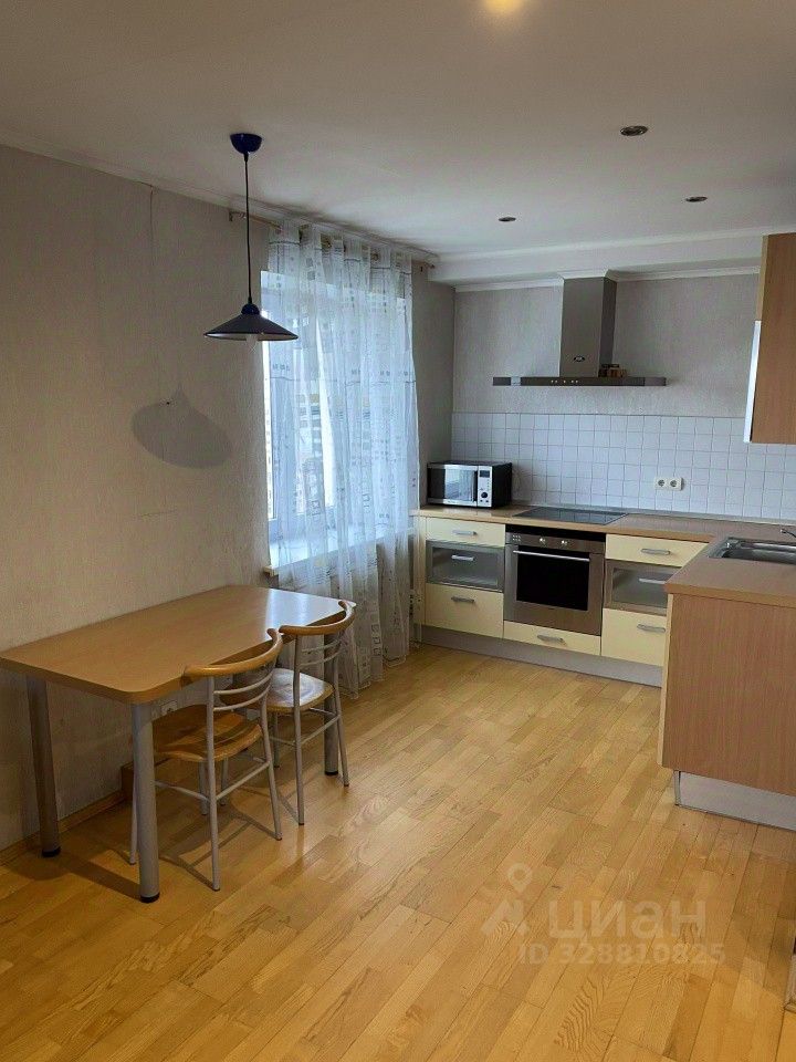 2-комн. кв., р-н Центр, Екатеринбург