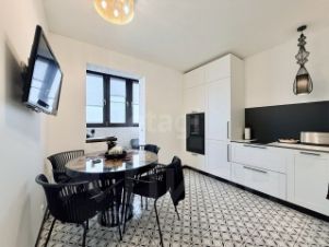 2-комн.кв., 58 м², этаж 10