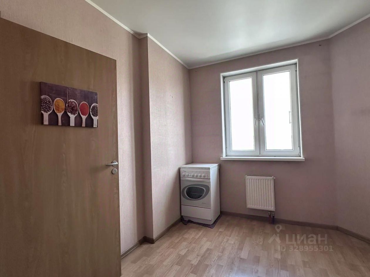 3-комн. кв., р-н Октябрьский, Екатеринбург