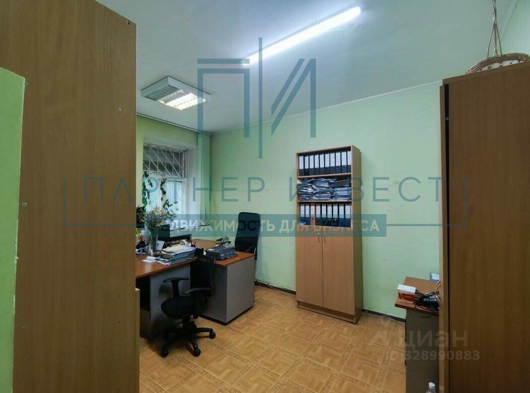 Торговая площадь, р-н Орджоникидзевский