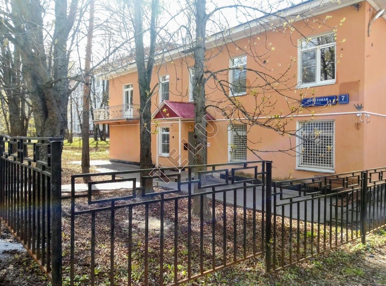 Здание, р-н Нагорный