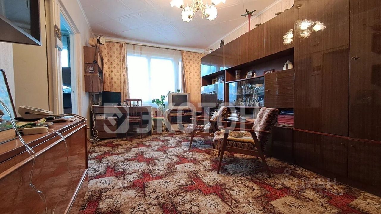 3-комн. кв., р-н Кировский, Санкт-Петербург