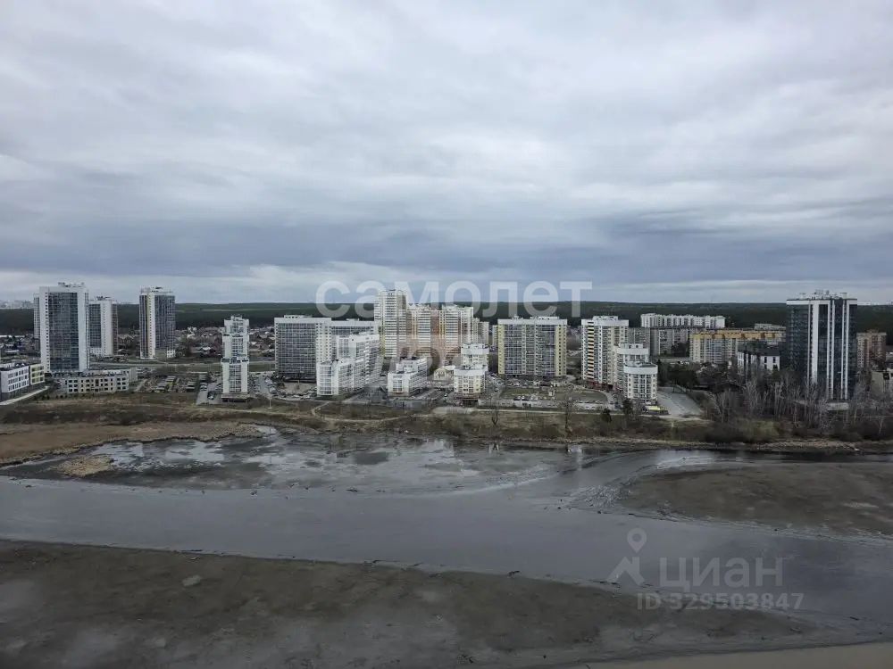 2-комн. кв., р-н Чкаловский, Екатеринбург