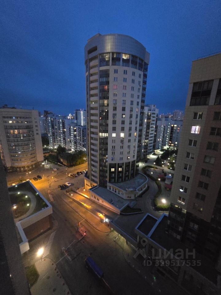 1-комн. кв., р-н Центр, Екатеринбург