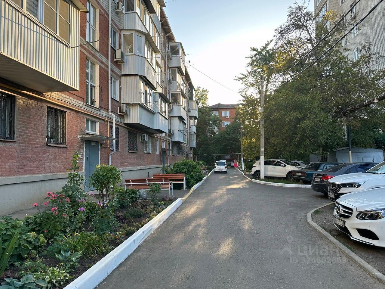 2-комн. кв., Западный, Краснодар