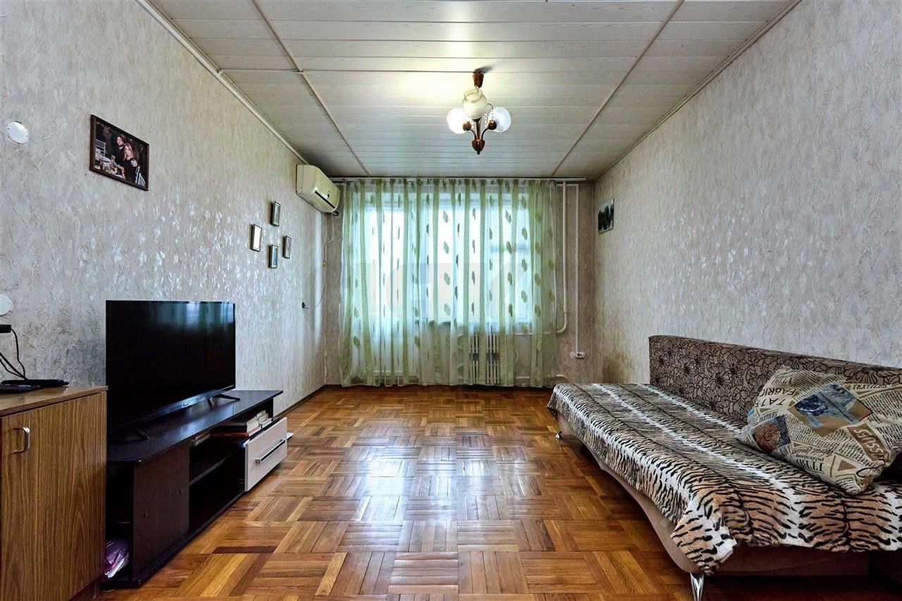 2-комн. кв., Карасунский, Краснодар