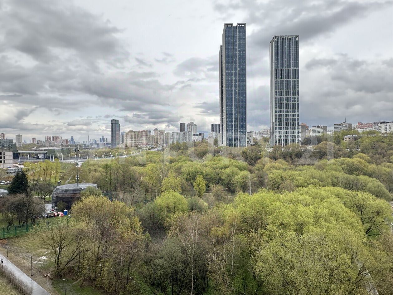 3-комн. кв., р-н Раменки, Москва