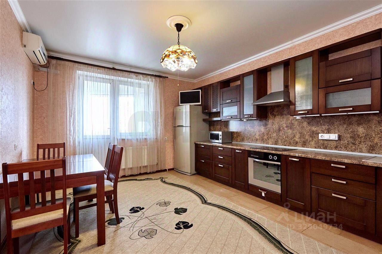 3-комн. кв., Западный, Краснодар