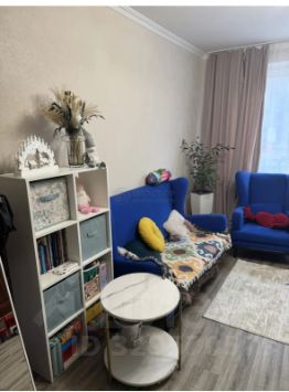 4-комн.кв., 62 м², этаж 1