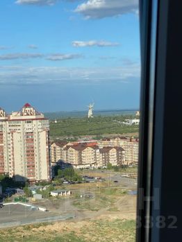 1-комн. кв 37 м2, 18/23 эт