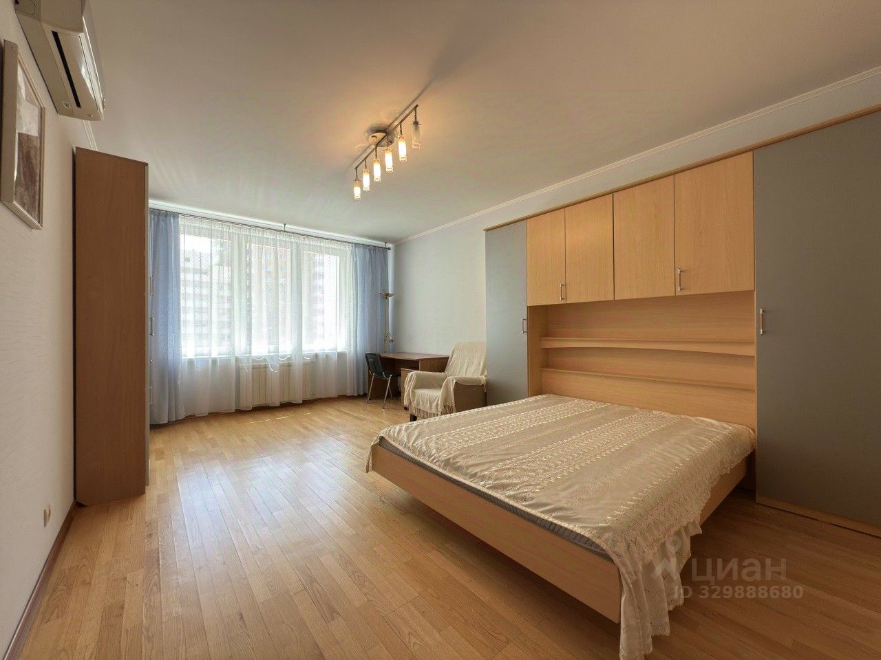 3-комн. кв., р-н Центр, Екатеринбург