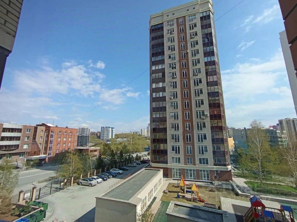 2-комн. кв., р-н Центральный, Новосибирск