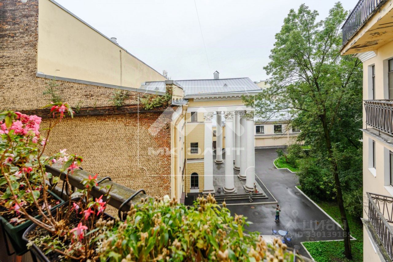 3-комн. кв., р-н Петроградский, Санкт-Петербург