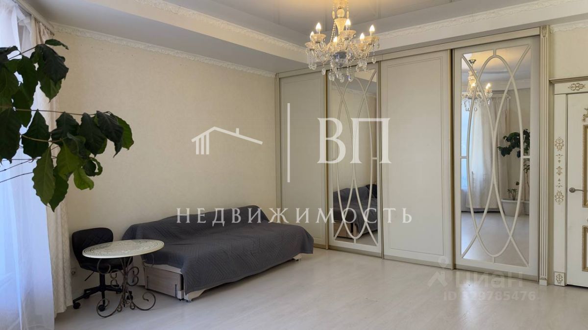 3-комн. кв., р-н Центральный, Санкт-Петербург