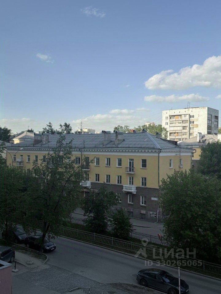 1-комн. кв., р-н Центр, Екатеринбург