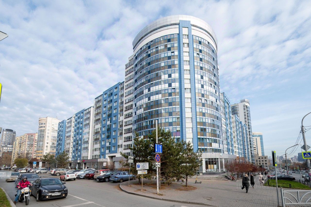 3-комн. кв., р-н Центр, Екатеринбург