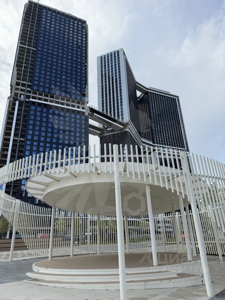 4-комн. кв., р-н Раменки, Москва