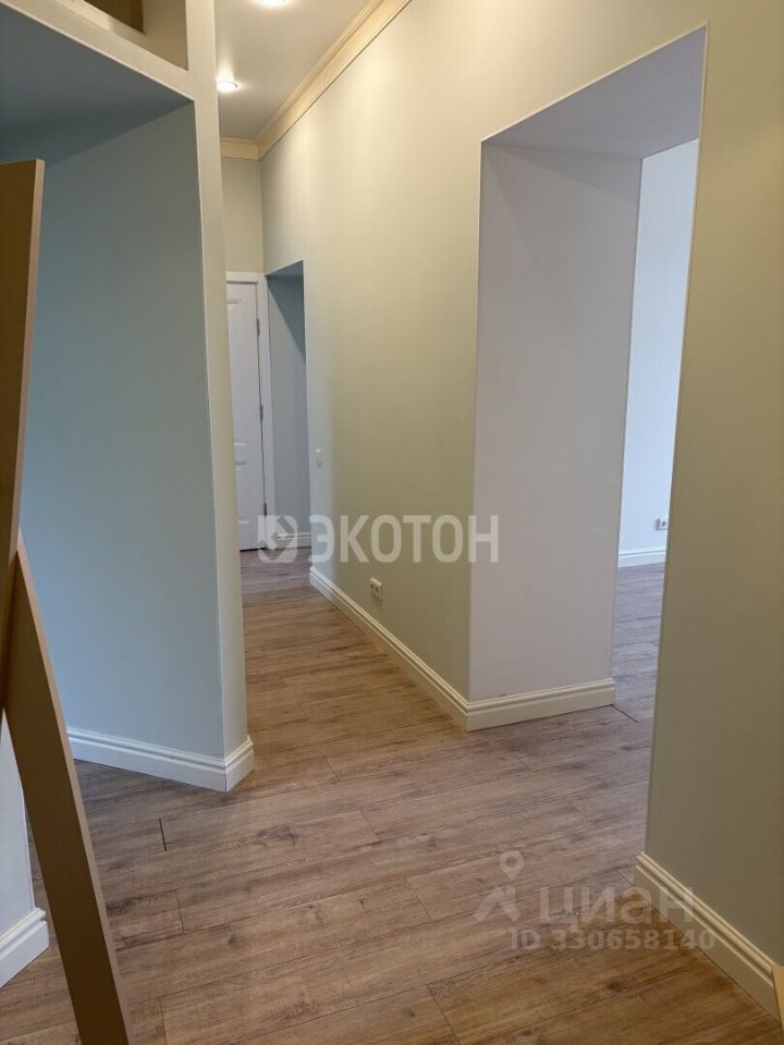 3-комн. кв., р-н Выборгский, Санкт-Петербург