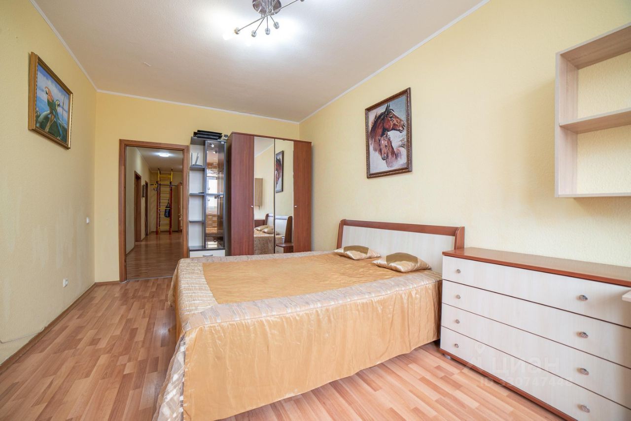 3-комн. кв., р-н Чкаловский, Екатеринбург