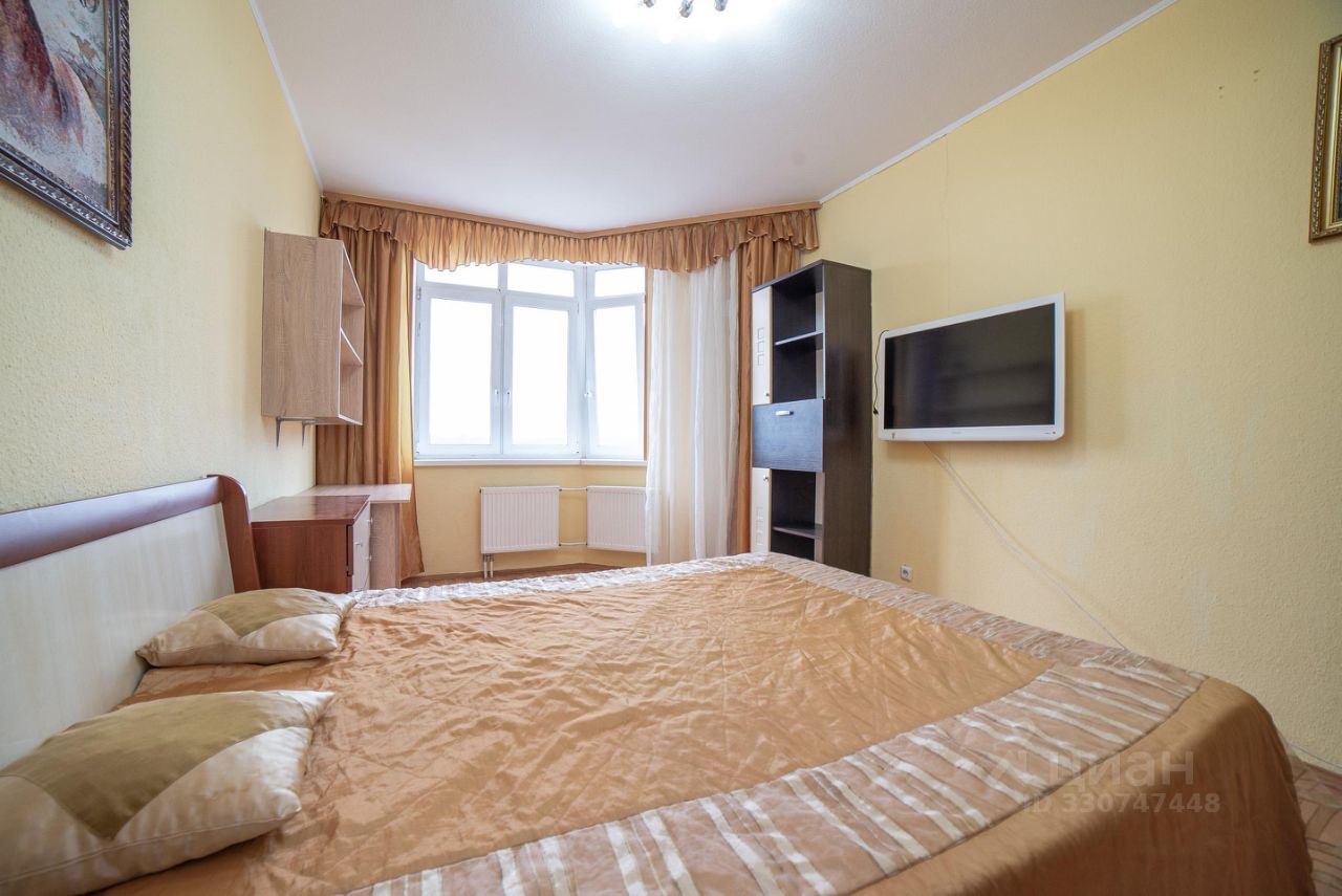 3-комн. кв., р-н Чкаловский, Екатеринбург