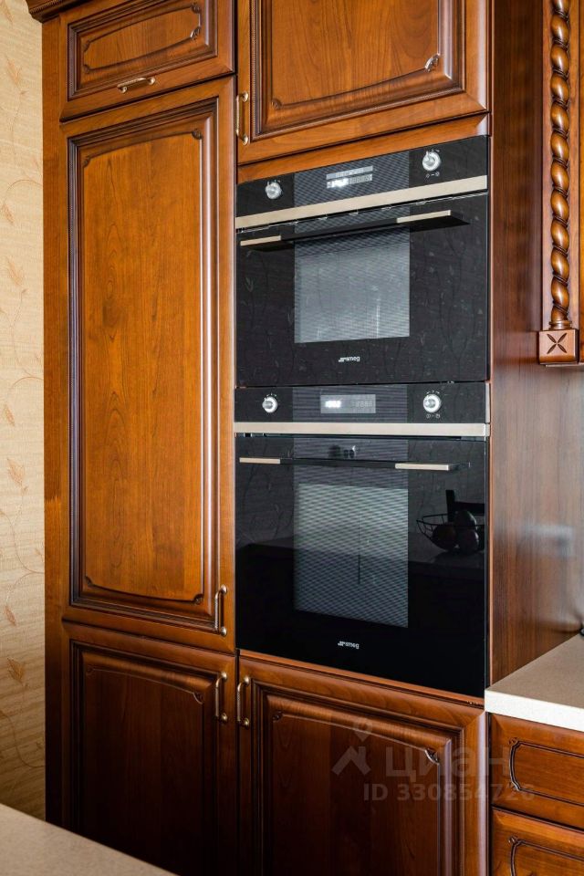 3-комн. кв., р-н Петроградский, Санкт-Петербург